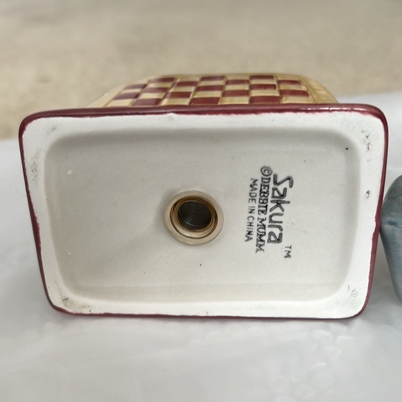 Vintage Sakura toaster salt & pepper shaker - Picture 3 of 4